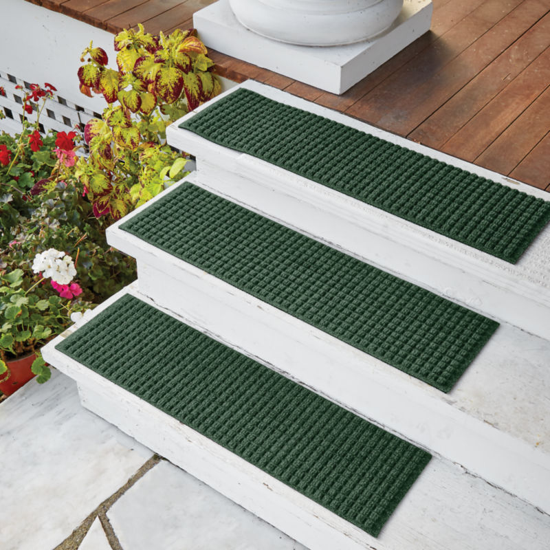 Recycled Water Trapper Grid Stair Treads Set